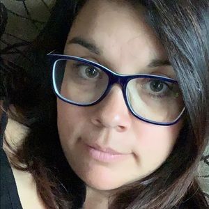 Meet your Posher, Annie